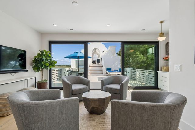 608 Palm Boulevard, Isle Of Palms, SC 29451