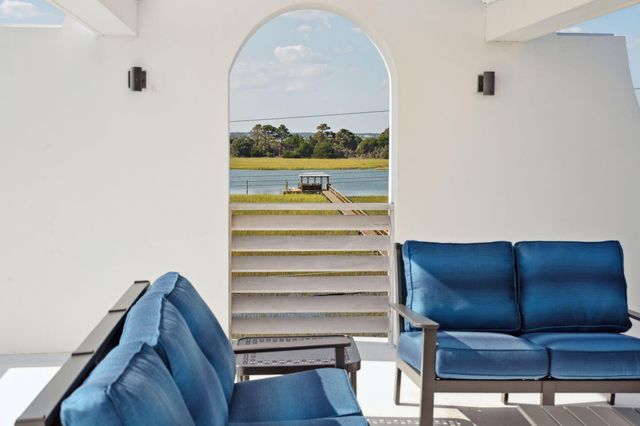 608 Palm Boulevard, Isle Of Palms, SC 29451