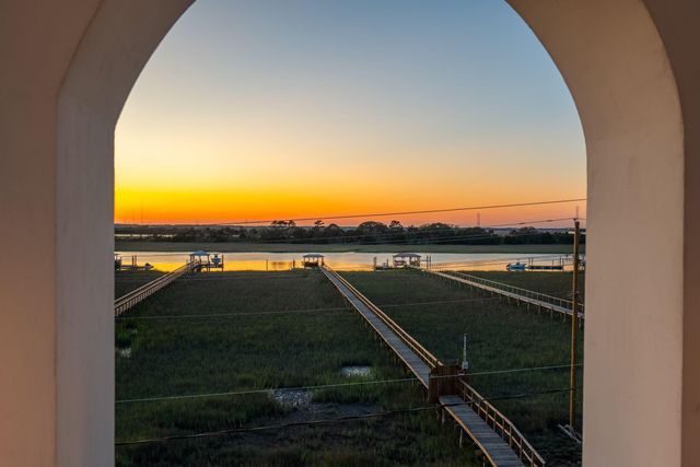 608 Palm Boulevard, Isle Of Palms, SC 29451