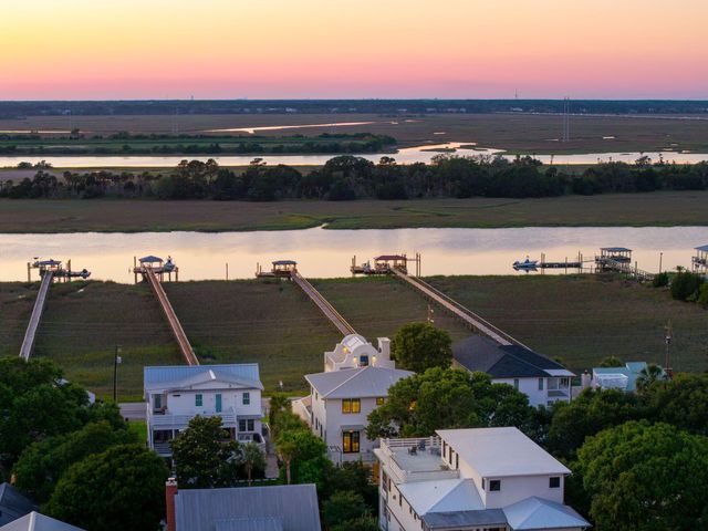 608 Palm Boulevard, Isle Of Palms, SC 29451