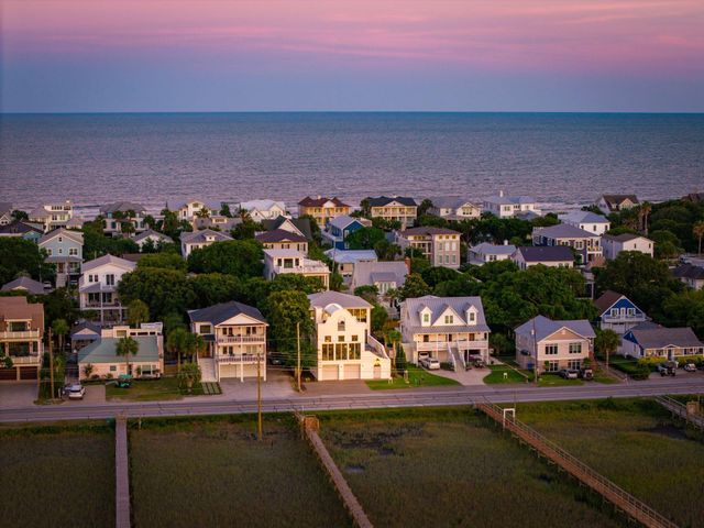 608 Palm Boulevard, Isle Of Palms, SC 29451