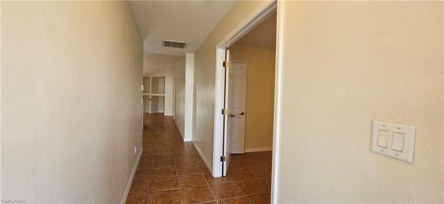 3007 SW Santa Barbara PL, Cape Coral, FL 33914