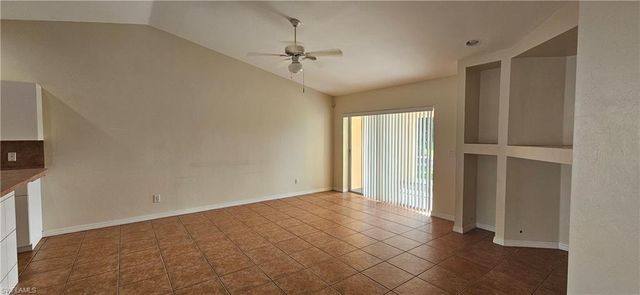 3007 SW Santa Barbara PL, Cape Coral, FL 33914