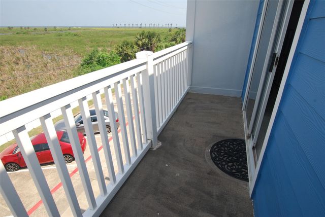 3506 Cove View Boulevard 908, Galveston, TX 77554