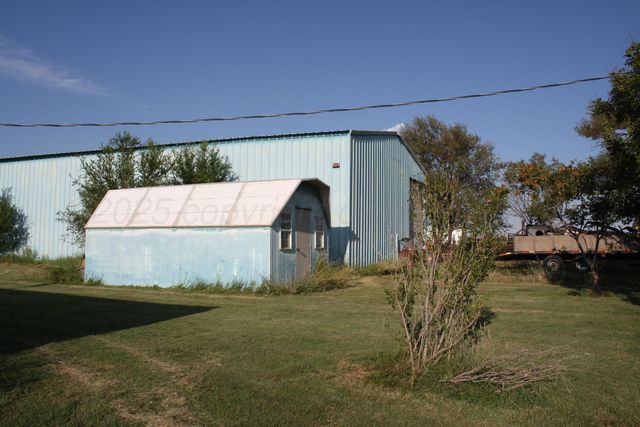 2485 E loop 335 S, Amarillo, TX 79118