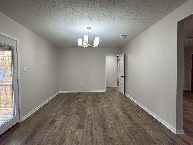 908 Linda Dr., Hattiesburg, MS 39401