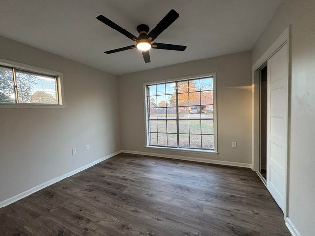 908 Linda Dr., Hattiesburg, MS 39401