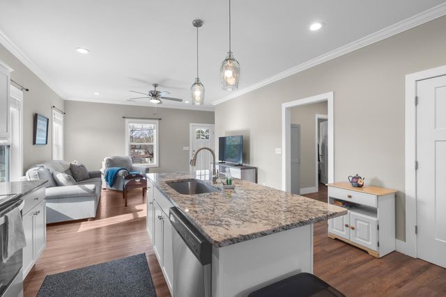 1325 Chippewa Avenue SE, Cleveland, TN 37311