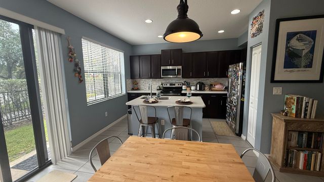 3332 NW 10th Avenue, Pompano Beach, FL 33064