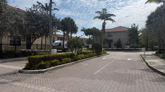 3332 NW 10th Avenue, Pompano Beach, FL 33064