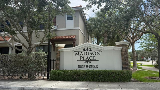 3332 NW 10th Avenue, Pompano Beach, FL 33064