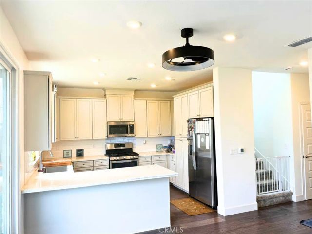 1064 Caraballo, Roseville, CA 95747
