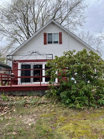 4193 Betty Lee Boulevard, Gladwin, MI 48624