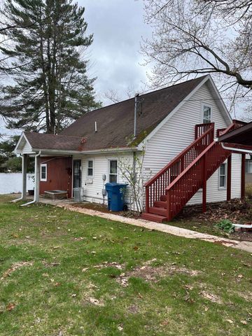 4193 Betty Lee Boulevard, Gladwin, MI 48624