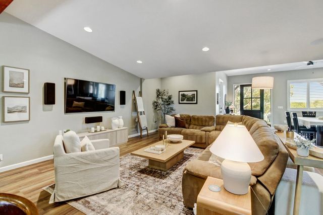 6330 Morgan Pl, Loomis, CA 95650