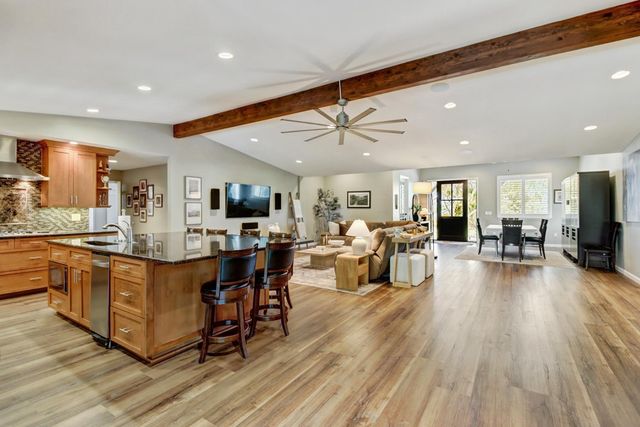 6330 Morgan Pl, Loomis, CA 95650