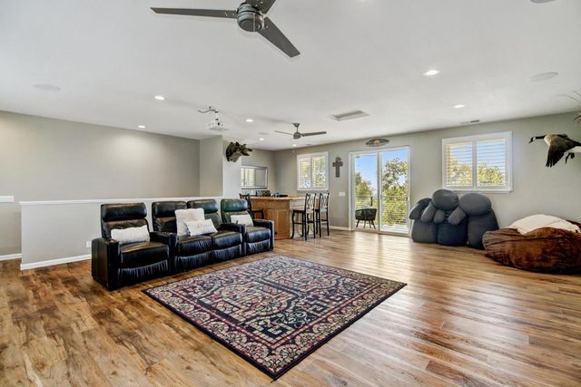 6330 Morgan Pl, Loomis, CA 95650