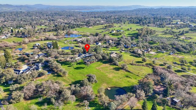 6330 Morgan Pl, Loomis, CA 95650