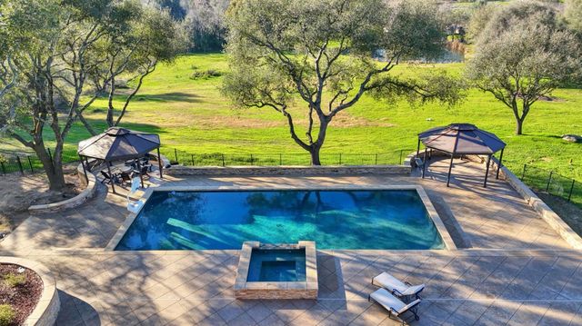 6330 Morgan Pl, Loomis, CA 95650