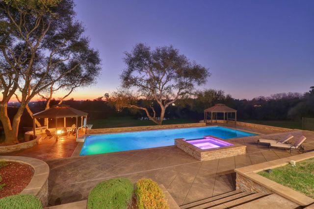 6330 Morgan Pl, Loomis, CA 95650