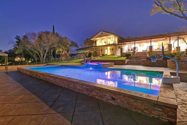 6330 Morgan Pl, Loomis, CA 95650