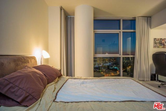 13700 Marina Pointe Drive 1514, Marina Del Rey, CA 90292