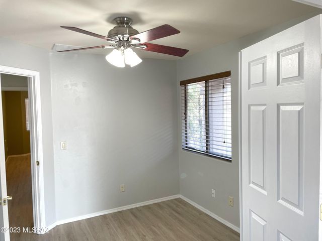 11024 S Driscoll Mountain Drive, Vail, AZ 85641