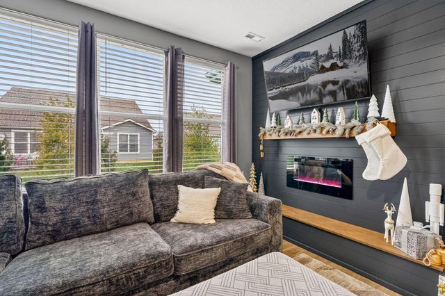 913 Zeller Circle, Pickerington, OH 43147