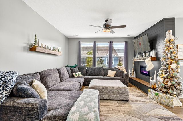 913 Zeller Circle, Pickerington, OH 43147