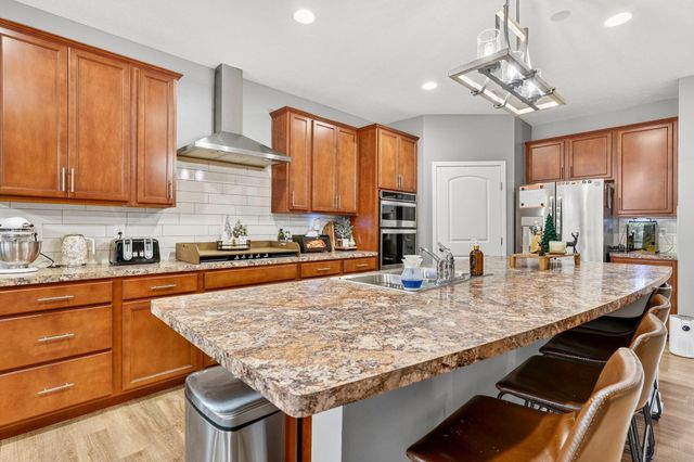 913 Zeller Circle, Pickerington, OH 43147