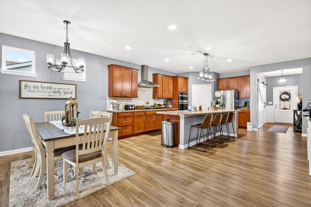 913 Zeller Circle, Pickerington, OH 43147