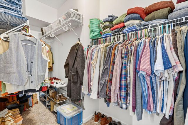 913 Zeller Circle, Pickerington, OH 43147