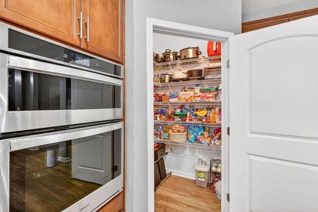 913 Zeller Circle, Pickerington, OH 43147