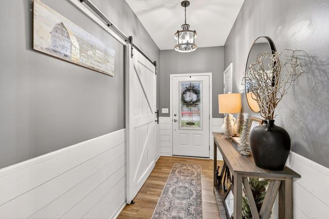 913 Zeller Circle, Pickerington, OH 43147