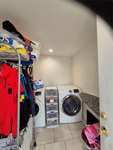 172 Argyle Avenue, Uniondale, NY 11553