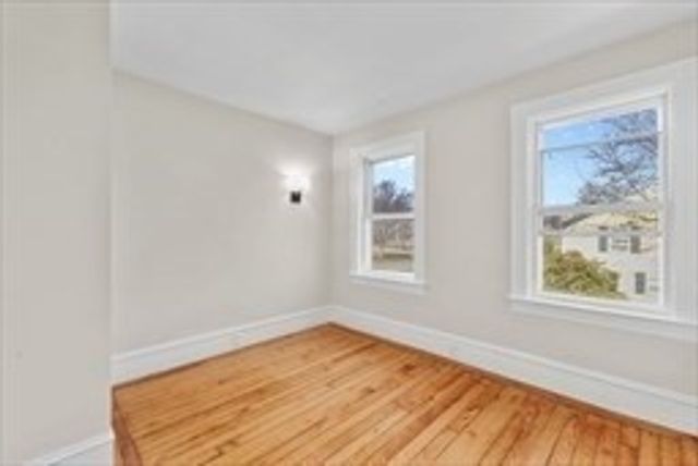 1220 Gardners Neck Rd, Swansea, MA 02777
