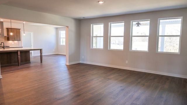 296 Harvest Point Blvd, Spring Hill, TN 37174