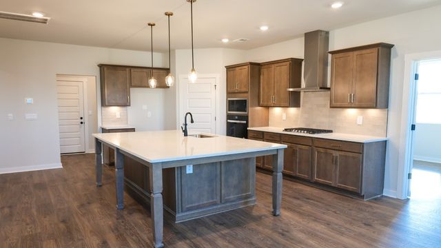 296 Harvest Point Blvd, Spring Hill, TN 37174