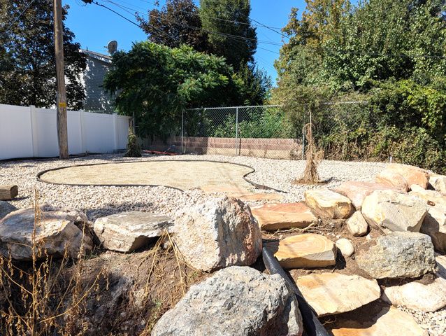 64 E 200 N, North Salt Lake, UT 84054