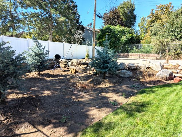 64 E 200 N, North Salt Lake, UT 84054