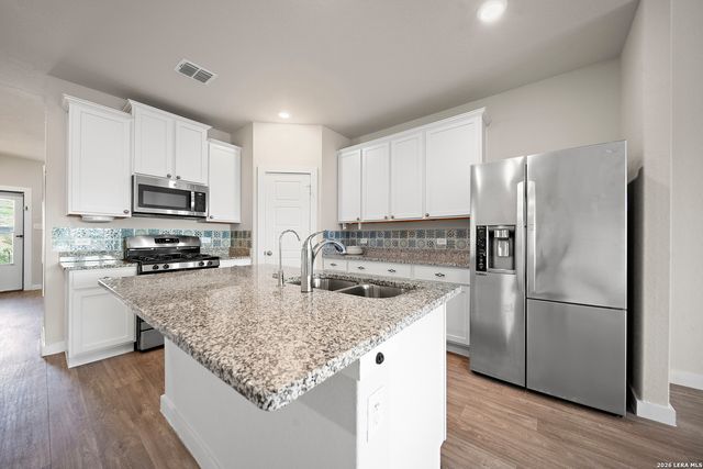 6914 Cetera, Converse, TX 78109
