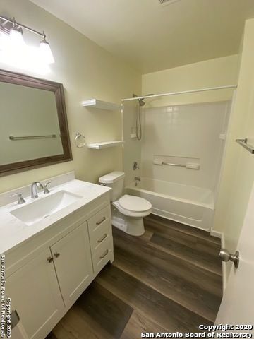 5607 lakebend west UNIT 1, San Antonio, TX 78244