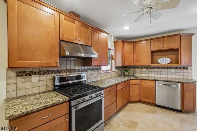 8 Sheridan Ave, West Orange Twp., NJ 07052