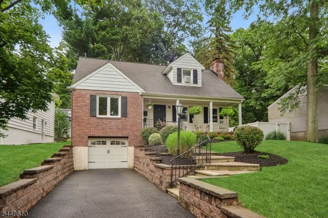 8 Sheridan Ave, West Orange Twp., NJ 07052