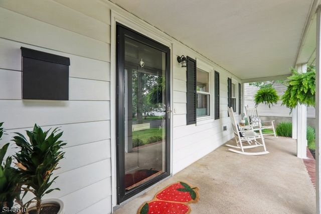 8 Sheridan Ave, West Orange Twp., NJ 07052