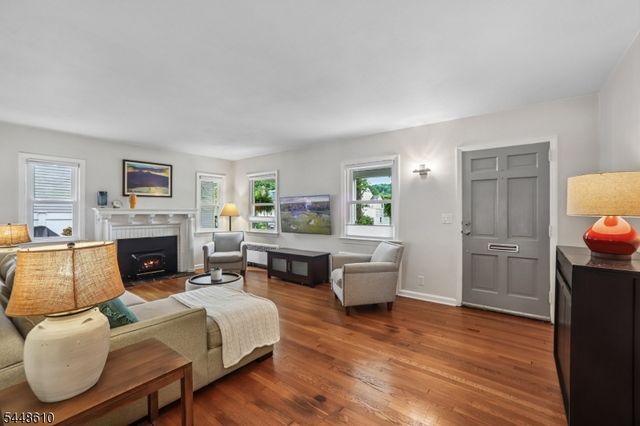 8 Sheridan Ave, West Orange Twp., NJ 07052