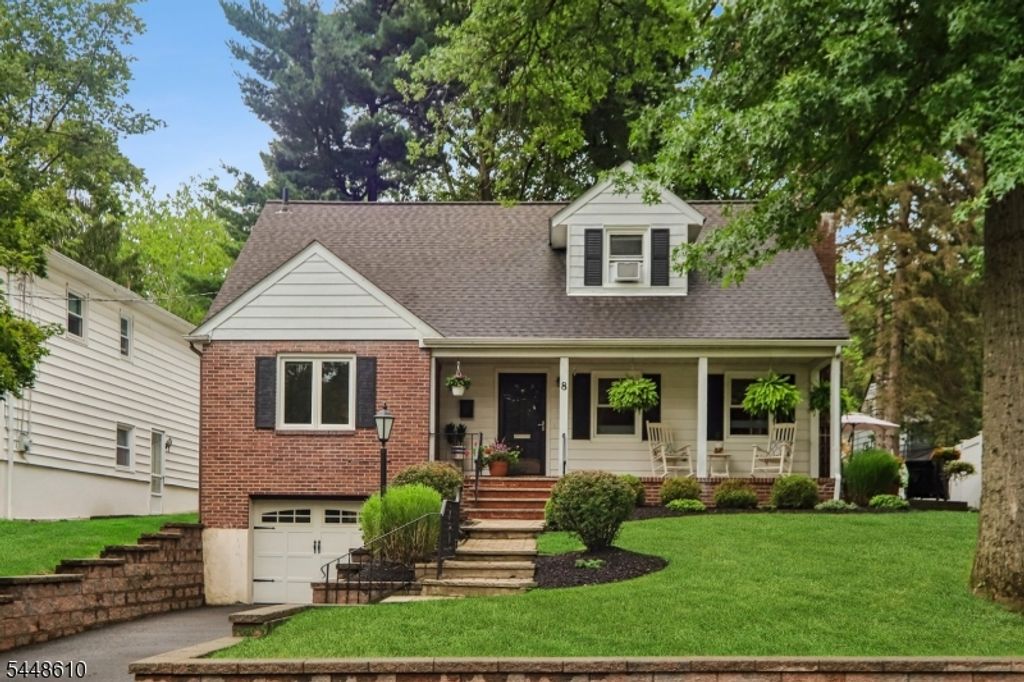 8 Sheridan Ave, West Orange Twp., NJ 07052