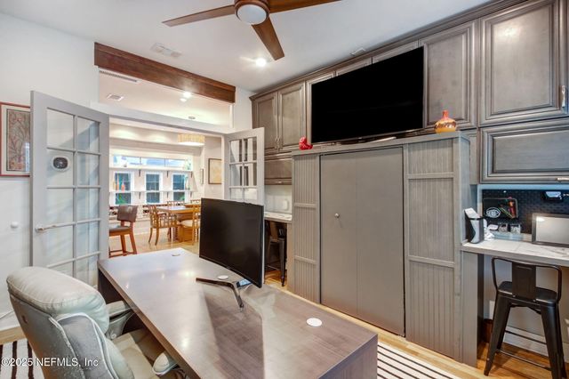 2811 POST Street, Jacksonville, FL 32205