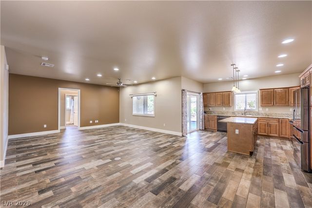 171 MONDALE Court, Pahrump, NV 89048