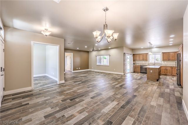 171 MONDALE Court, Pahrump, NV 89048